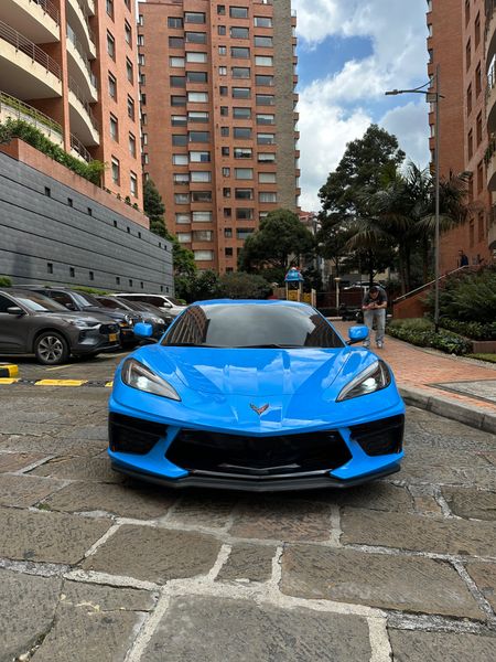Chevrolet Corvette Stingray 2LT - imagen secundaria 1