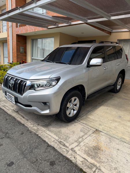 TOYOTA PRADO TXL 2019 DIESEL - imagen secundaria 2