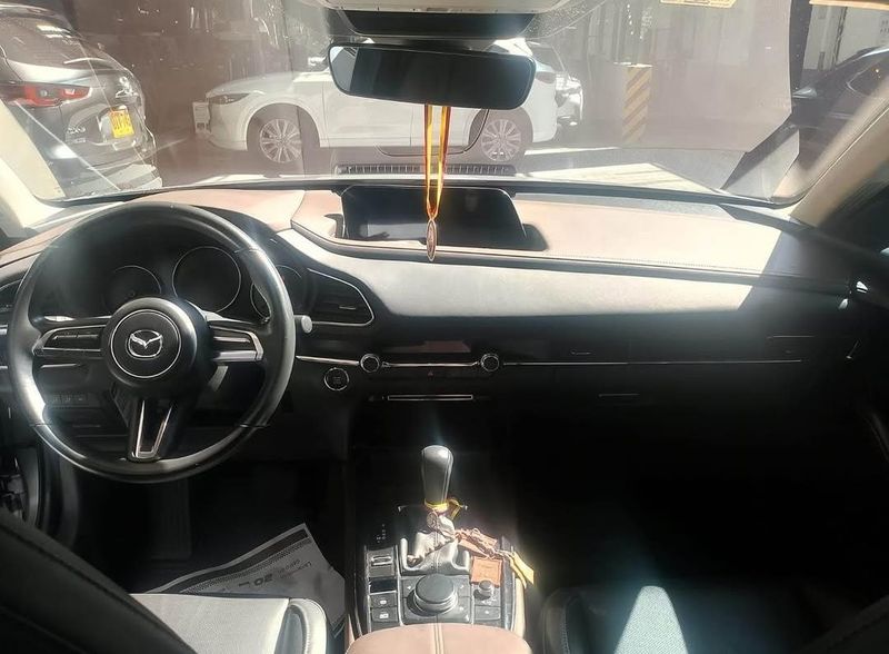 Mazda CX-30 Grand Touring 2022 - imagen secundaria 1