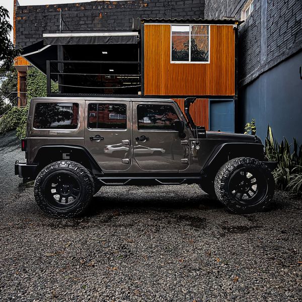 Jeep Wrangler Unlimited 2013 - imagen secundaria 1