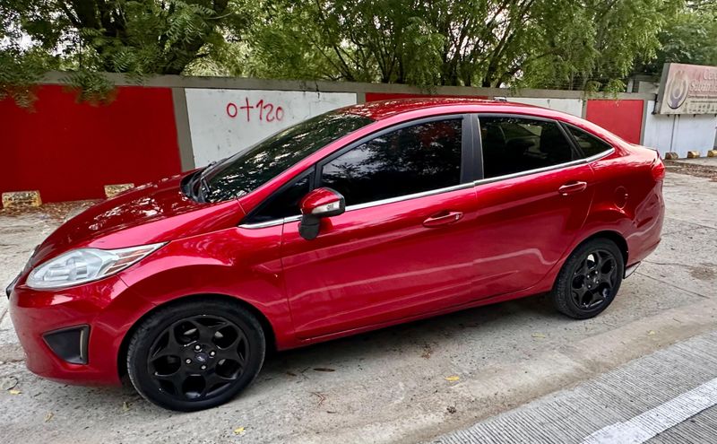 FORD FIESTA 6 SPORTBACK AT - imagen secundaria 2