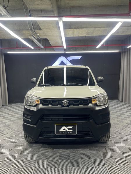 Suzuki S-presso 1.0 - imagen secundaria 1