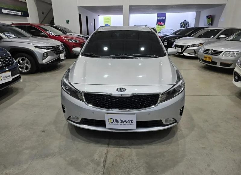 Kia Cerato Pro Zenith 2018 - imagen secundaria 1