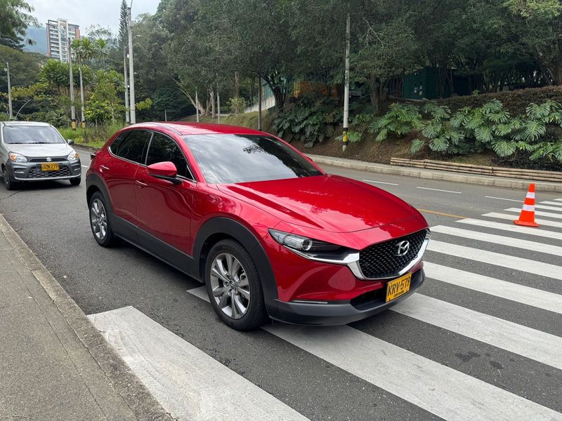 MAZDA CX30 TOURING 2022 - imagen secundaria 1
