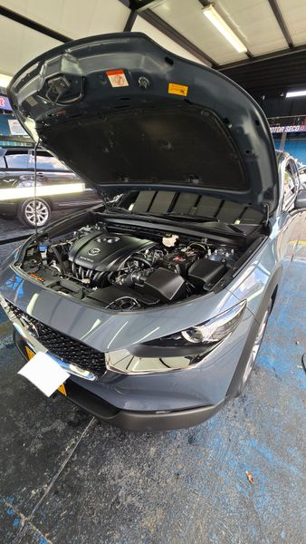 Mazda CX30 Myld Hibrid Grand Touring - imagen secundaria 2