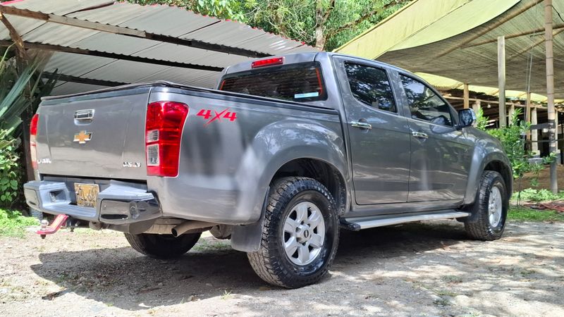 Chevrolet luv d-max LS diesel 4x4 2014 - imagen secundaria 2