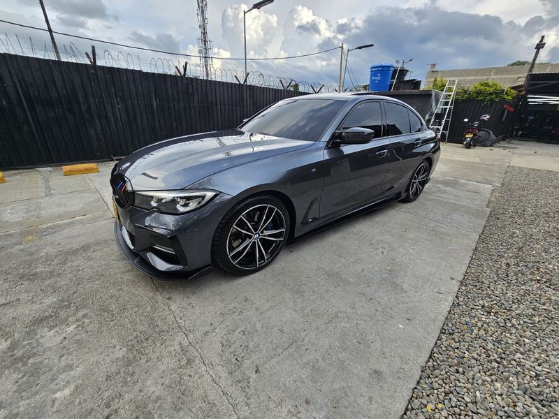 BMW 330i M Sport G20 - imagen secundaria 2
