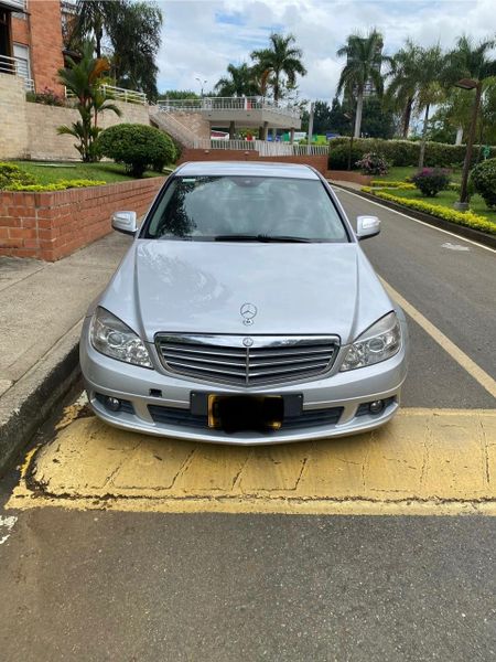 Merzedez Benz c180 - imagen secundaria 2