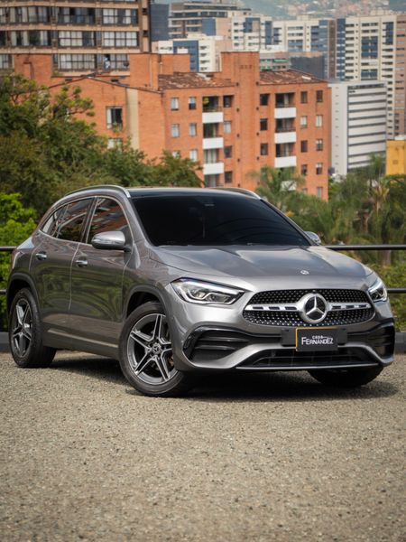 Mercedes Benz Gla200 2021 - imagen secundaria 2