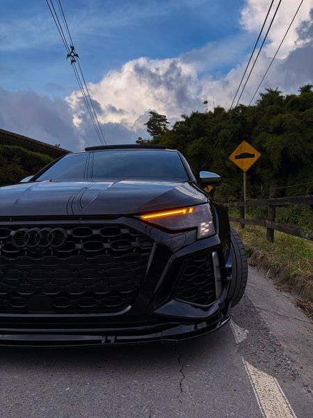 VENDO AUDI RSQ3 SPORTBACK - imagen secundaria 1