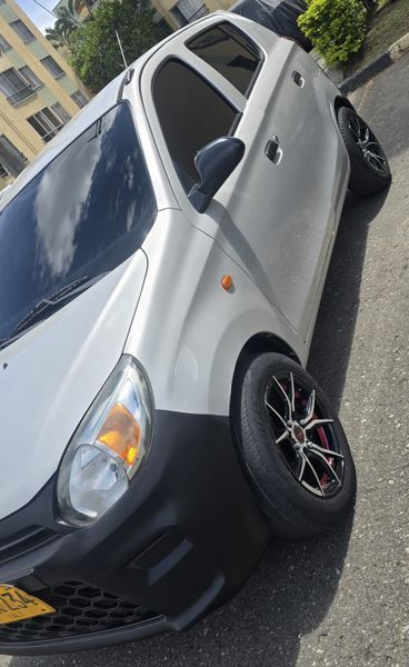 Suzuki Alto 2022 - imagen secundaria 2