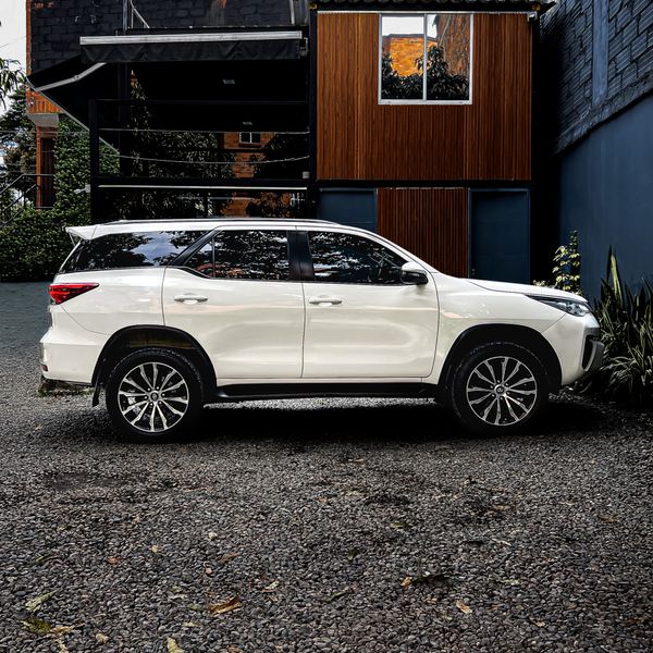 Toyota Fortuner Street 2.7 2018 - imagen secundaria 1
