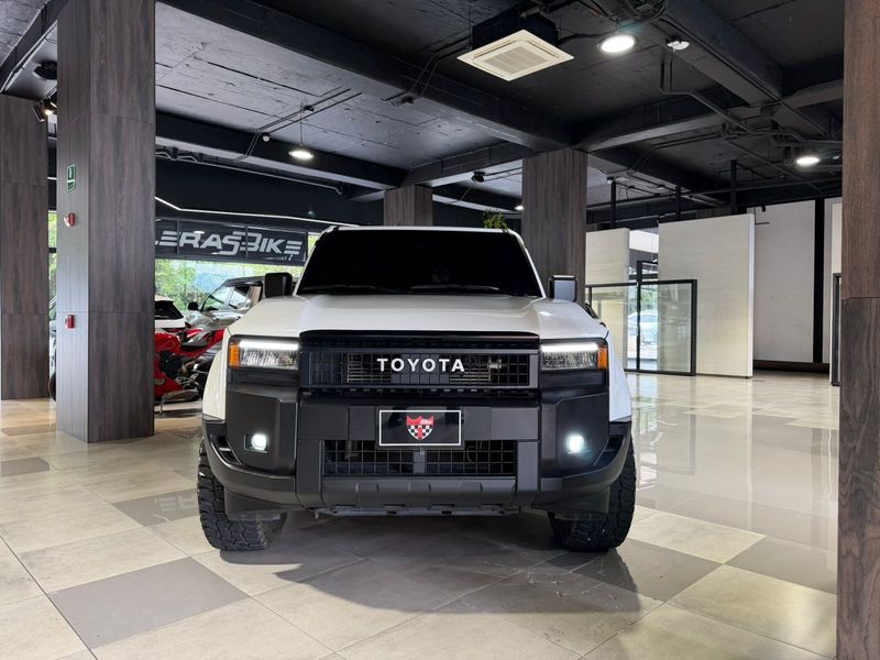 TOYOTA PRADO LC250 TX - imagen secundaria 1