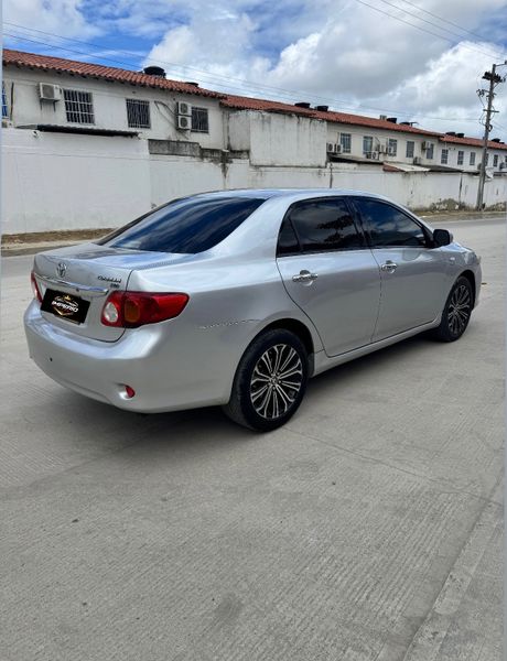 Toyota corolla berlina XLI 2009 - imagen secundaria 2