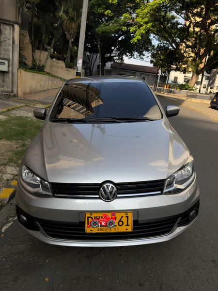 Volkswagen Gol Highline - imagen secundaria 2