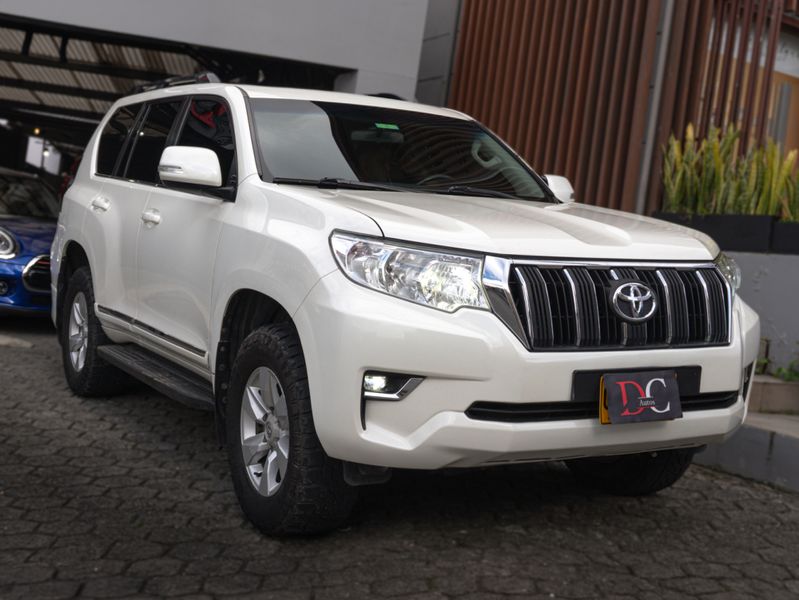 Toyota Prado TXL 3.0 2020 - imagen secundaria 1