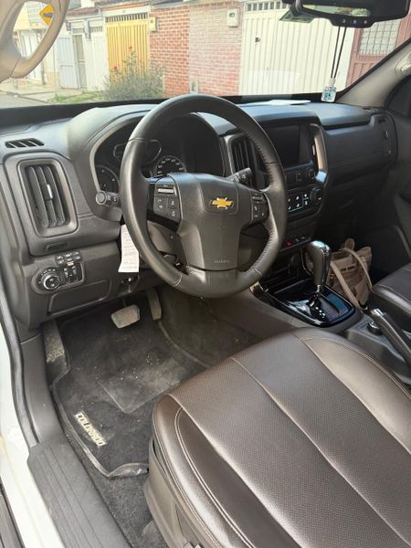 Chevrolet colorado high country blindada - imagen secundaria 2