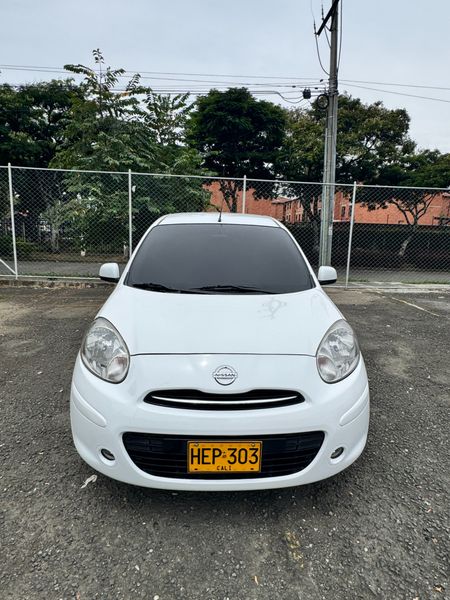 Nissan March Automático 2014 - imagen secundaria 1