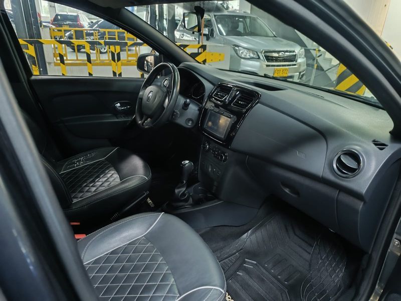 RENAULT SANDERO EXCLUSIVE - imagen secundaria 2