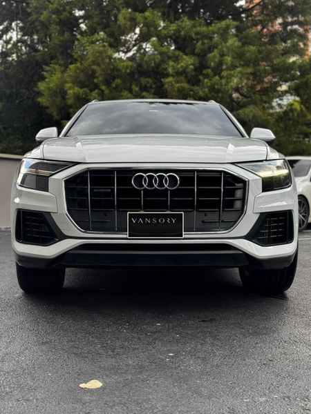 Audi Q8 TFSI QUATRO 2020 - imagen secundaria 1