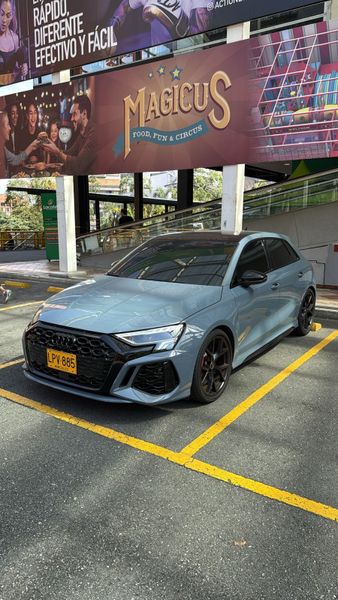 VENDO AUDI RS3 SPORTBACK - imagen 1