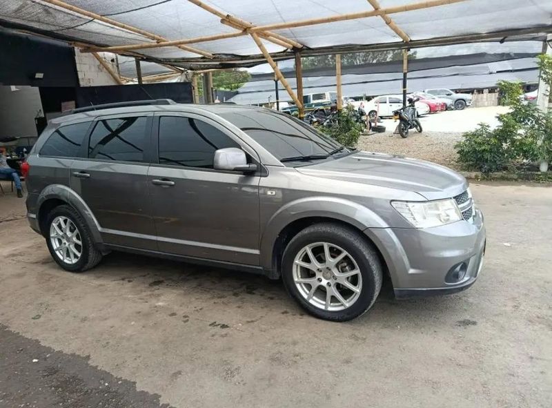 Dodge Journey SXT 2012 - imagen secundaria 1