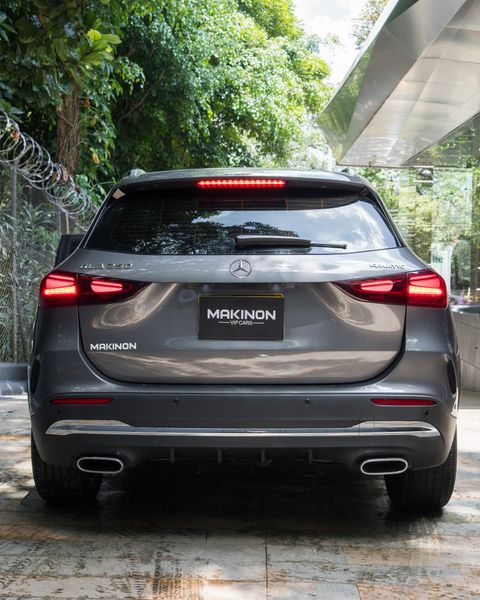 Mercedes-Benz GLA 250 Híbrida - imagen secundaria 2