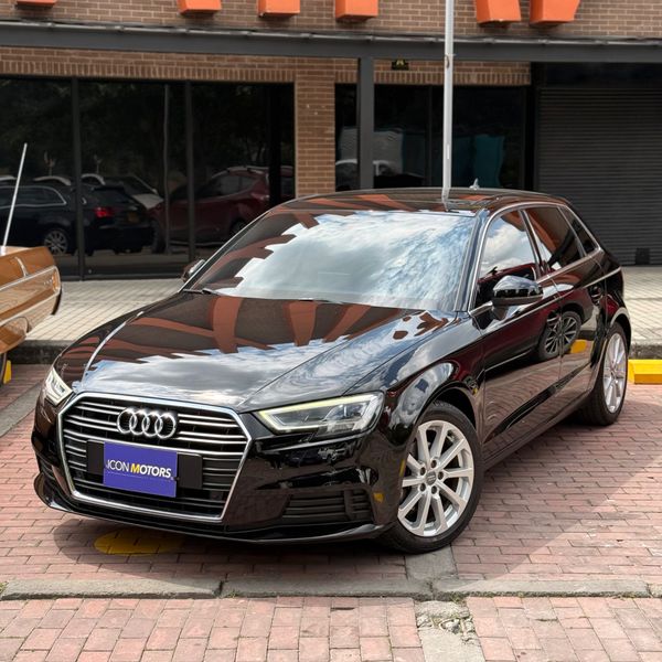 Audi A3 Hatchback Ambition 2020 - imagen secundaria 2