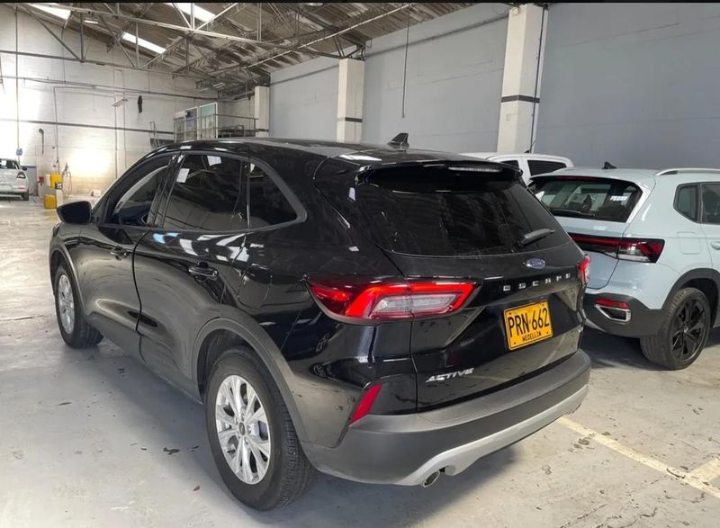 Ford Escape Active 2025 - imagen secundaria 2