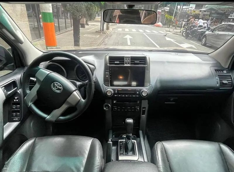 Toyota Prado TXL 2013 - imagen secundaria 1