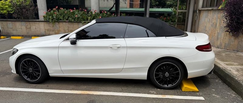 Mercedes Benz C200 Cabriolet único dueo excelente procedencia - imagen secundaria 1