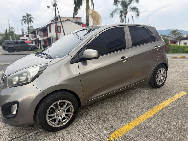KIA PICANTO ION EXTREME 1.250 2014 - imagen secundaria 2