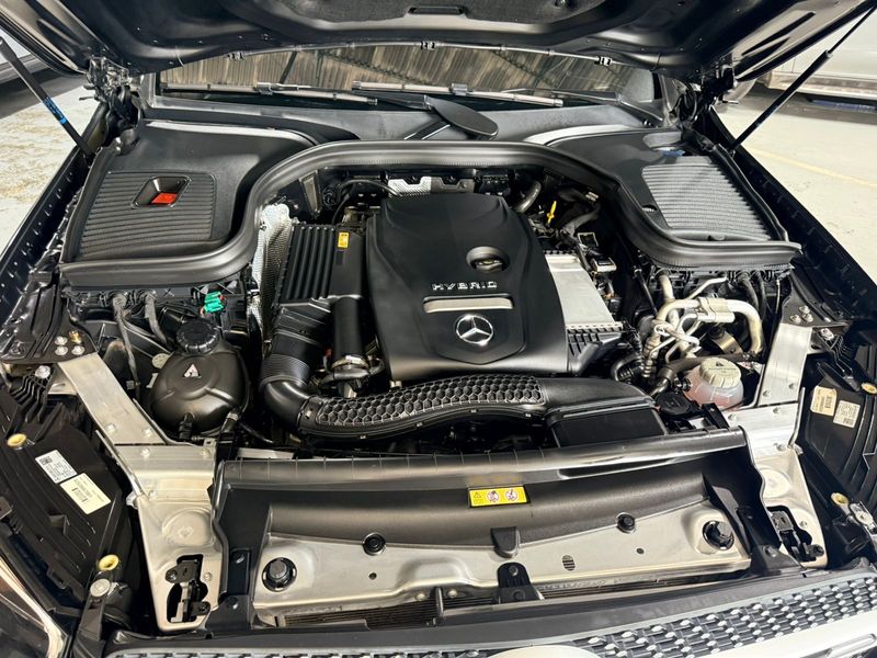 Mercedes-Benz Clase GLC 2.0 300 4Matic - imagen secundaria 1