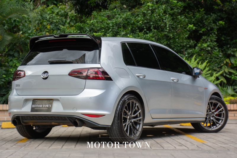 VOLKSWAGEN GOLF GTI 2.0 2016 - imagen secundaria 2