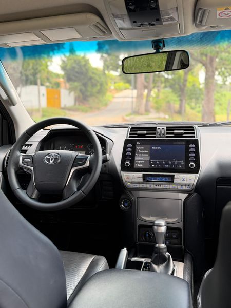 Toyota prado TXL 2021 4.0 - imagen secundaria 2