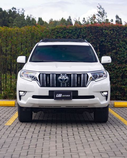 TOYOTA PRADO VX DIESEL 2024 - imagen secundaria 1
