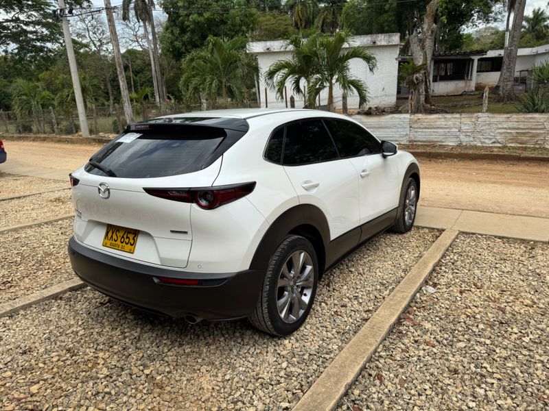 Mazda CX30 Grand Touring - imagen secundaria 1