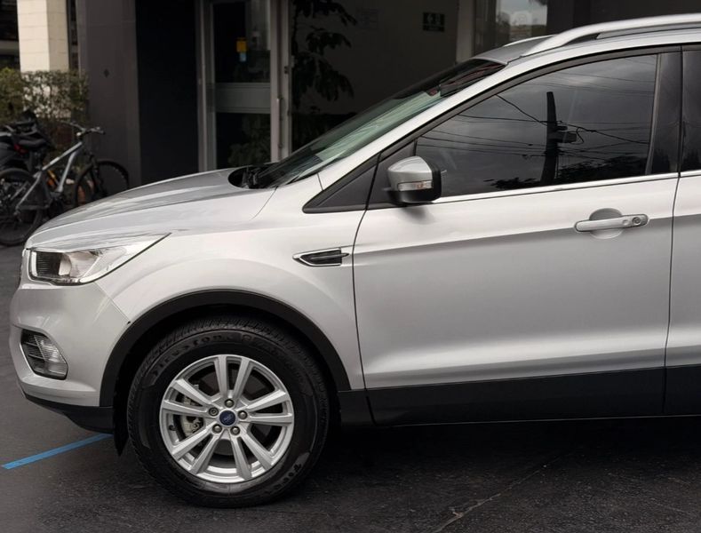 Ford Escape 2.0 Se 42 - imagen secundaria 1