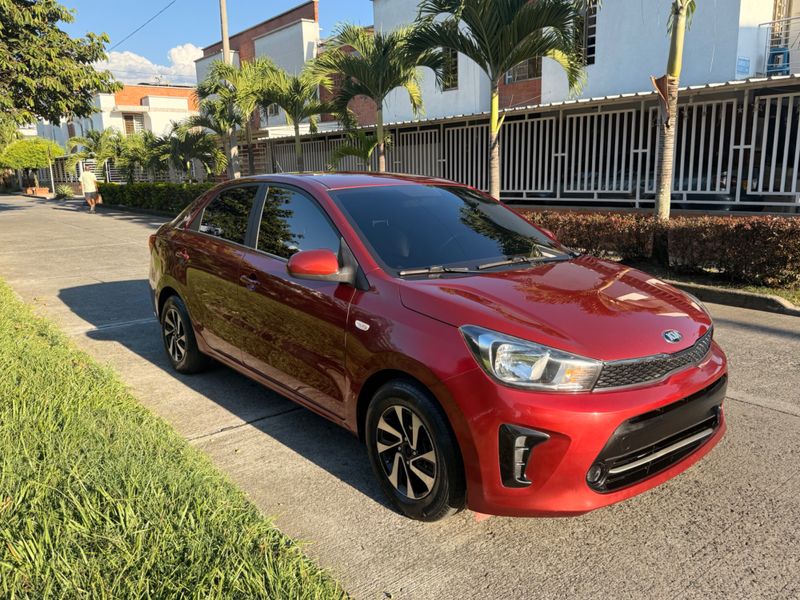 KIA SOLUTO AUTOMÁTICO FULL - imagen secundaria 1