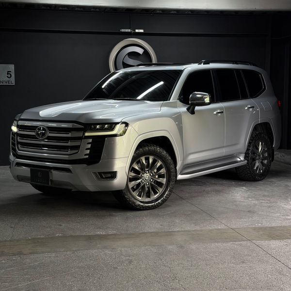 Toyota Land Cruiser 300 ZX 2022 Diesel LC300