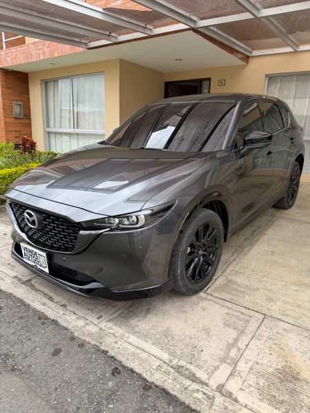 MAZDA CX5 GRAND TOURING CARBON EDITION 2025 - imagen secundaria 2