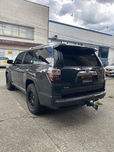 Toyota 4Runner Limited 2024 Blindada - imagen secundaria 2