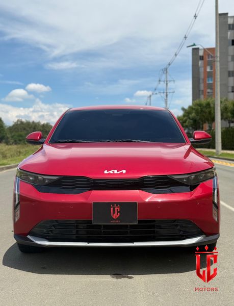 Kia K3 Zenith - imagen secundaria 1