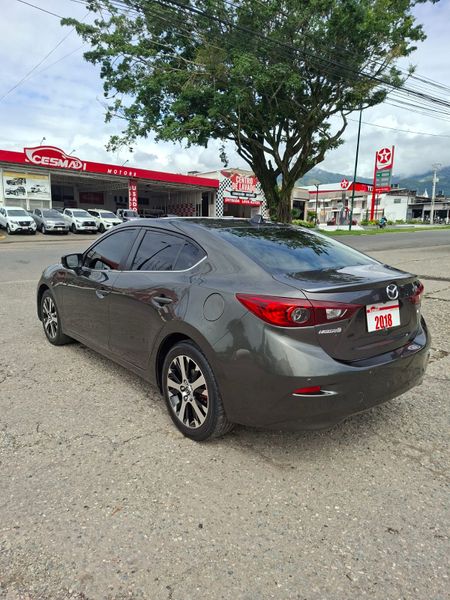 Mazda 3 Touring 2.0 2018 At - imagen secundaria 2