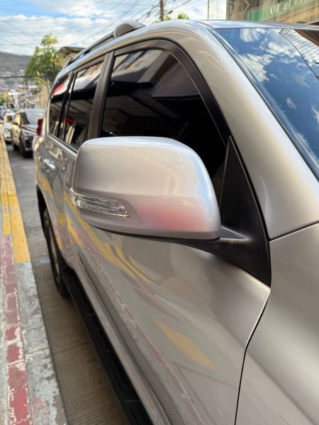 Toyota Prado. - imagen secundaria 2
