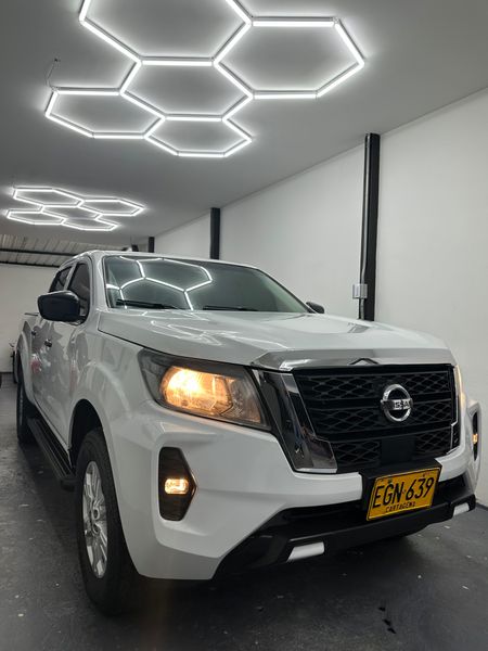 Nissan frontier 4x4 2019 salvamento - imagen secundaria 1
