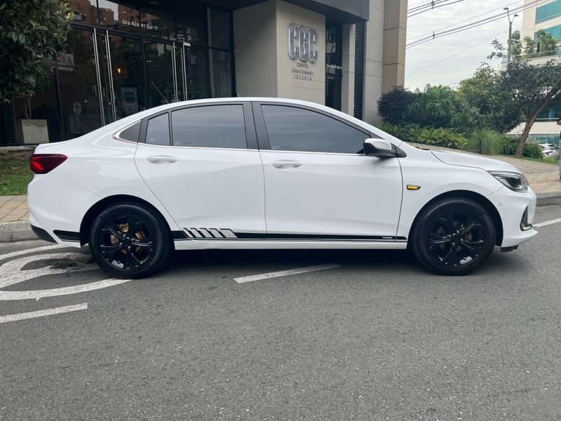 Chevrolet Onix Premier Sedan 2022 - imagen secundaria 1