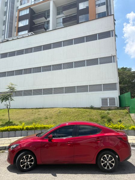 Mazda 2 Prime Sedan 2020 - imagen secundaria 2