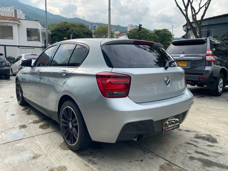 BMW 118i F20 STANDARD M 1.6 TURBO 2015 - imagen secundaria 2