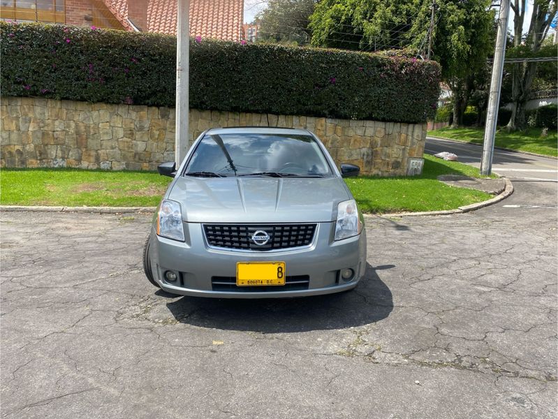 Nissan Sentra B16 - imagen secundaria 1